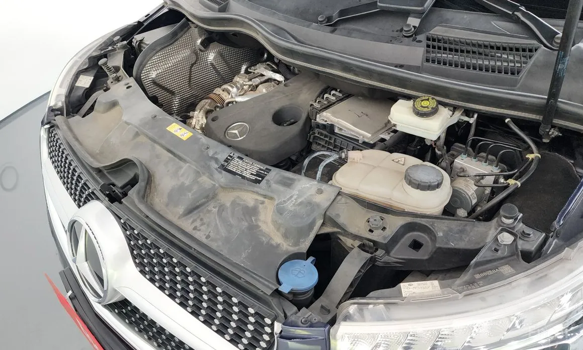 Mercedes-Benz V-Class 1996 V300 CDI