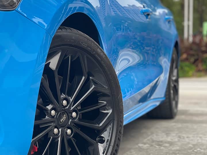 Ford Focus 2022 2022款 三厢 EcoBoost 180 自动S版