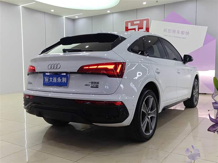 Audi Q5L Sportback 2022 2022款 40 TFSI 豪华型