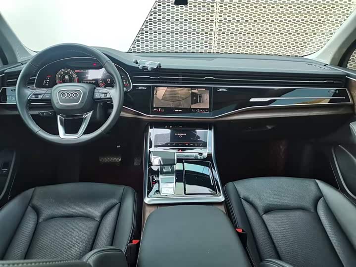 Audi Q7 2025 2025款 55 TFSI quattro S line运动型