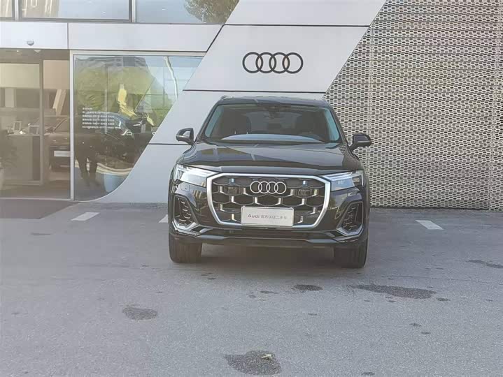 Audi Q7 2025 2025款 55 TFSI quattro S line运动型