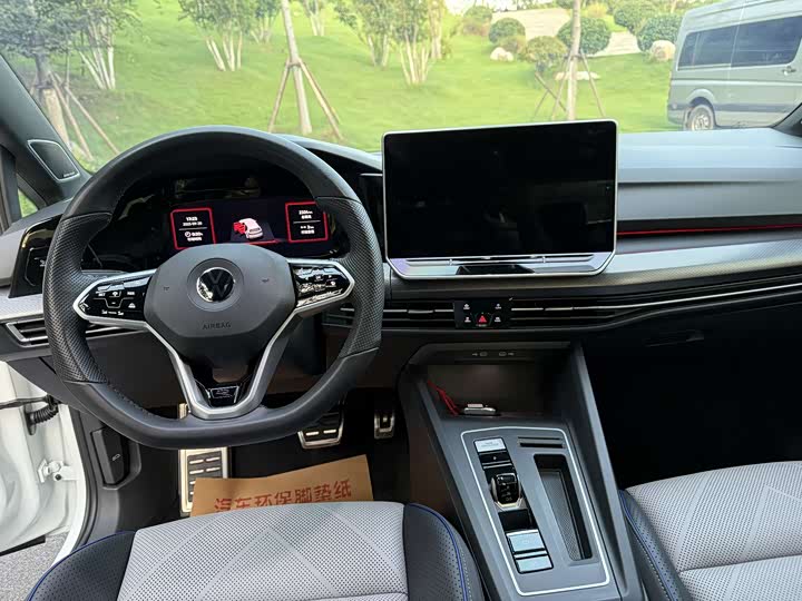 Volkswagen Golf 2025 2025款 300TSI R-Line