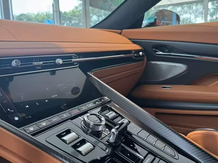 Aston Martin DB12 2023 2023款 4.0T V8 Coupe