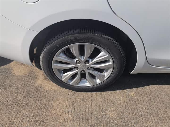 Buick Excelle GT 2021 2021款 改款 典范 1.5L 自动精英型