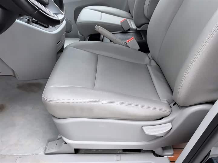 JAC Refine L5 2022 2022款 2.0T 自动商务版