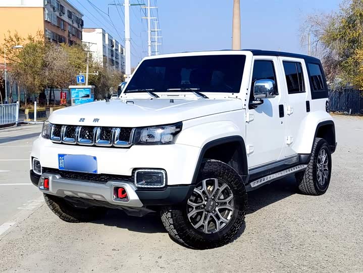 BAIC Beijing BJ40 2024 2024款 2.0T 城市猎人荣耀版