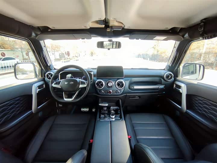 BAIC Beijing BJ40 2024 2024款 2.0T 城市猎人荣耀版