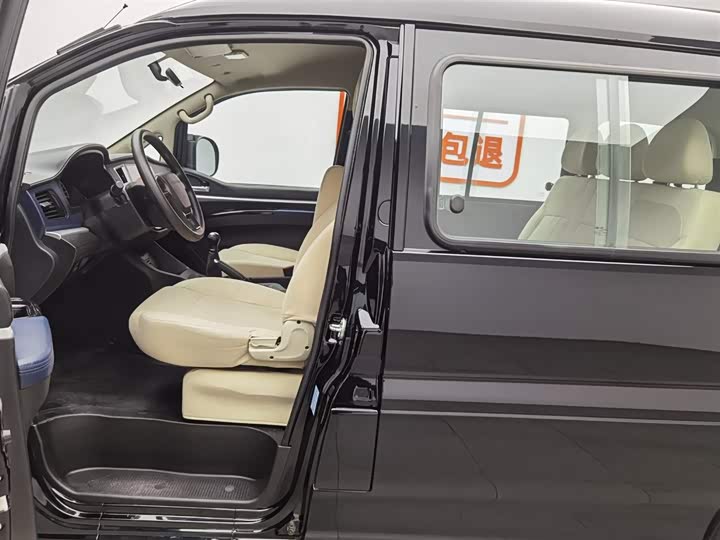 Dongfeng Forthing Lingzhi M5 2023 2023款 M5 1.6L 实用型 5座