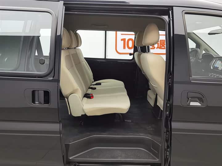 Dongfeng Forthing Lingzhi M5 2023 2023款 M5 1.6L 实用型 5座