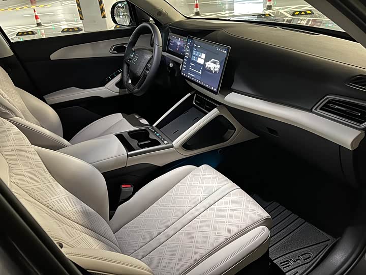 BYD Yuan Up 2025 2025款 智驾版 401KM 活力版