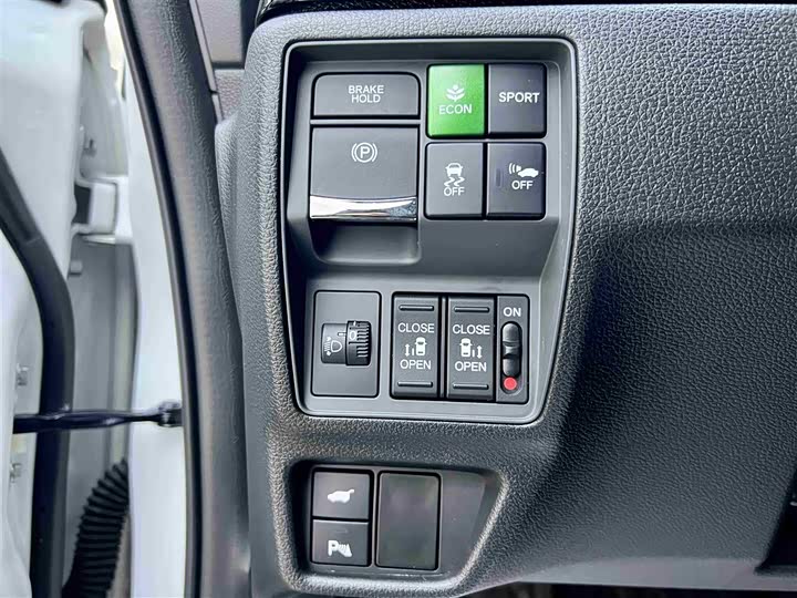 Honda Odyssey 2024 2024款 2.0L e:HEV 锐·领享版