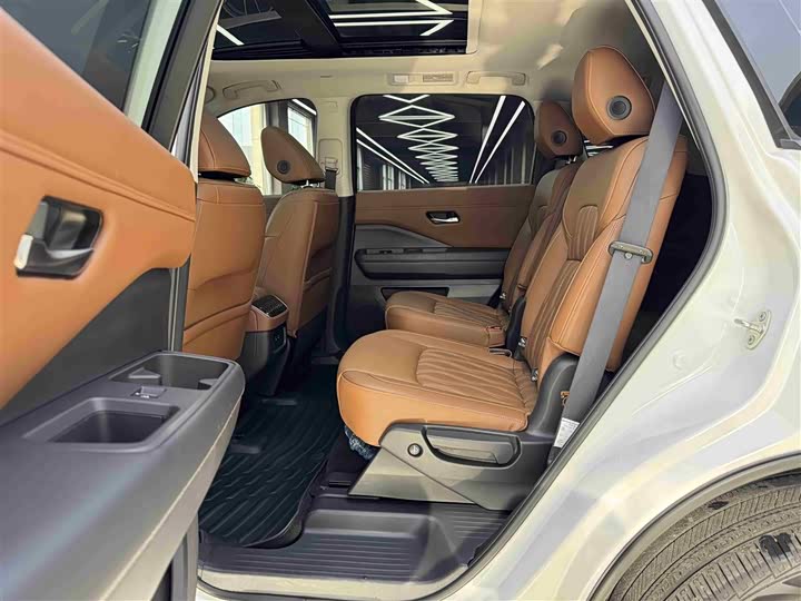 Nissan Pathfinder 2024 2024款 380VC-TURBO 四驱智尊版 6座