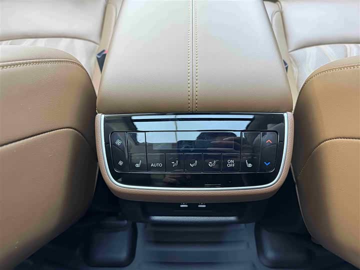 Nissan Pathfinder 2024 2024款 380VC-TURBO 四驱智尊版 6座