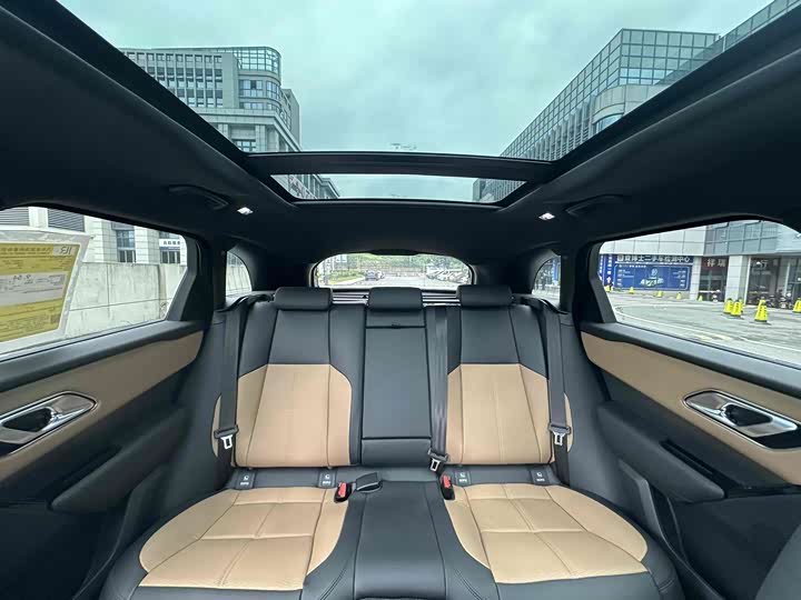 Land Rover Range Rover Velar 2025 2025款 Dynamic HSE