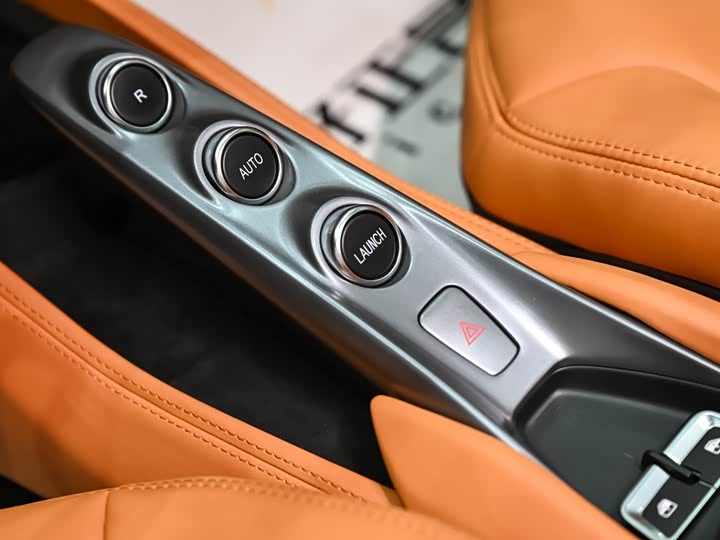 Ferrari F8 2020 2020款 Spider 3.9T V8