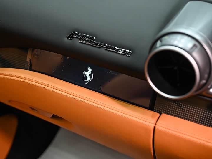 Ferrari F8 2020 2020款 Spider 3.9T V8