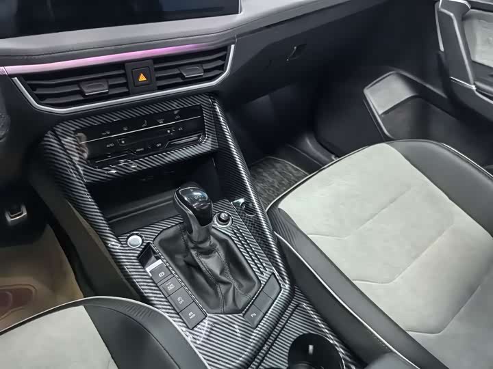 Volkswagen Tayron X 2023 2023款 330TSI 两驱尊贵高能版