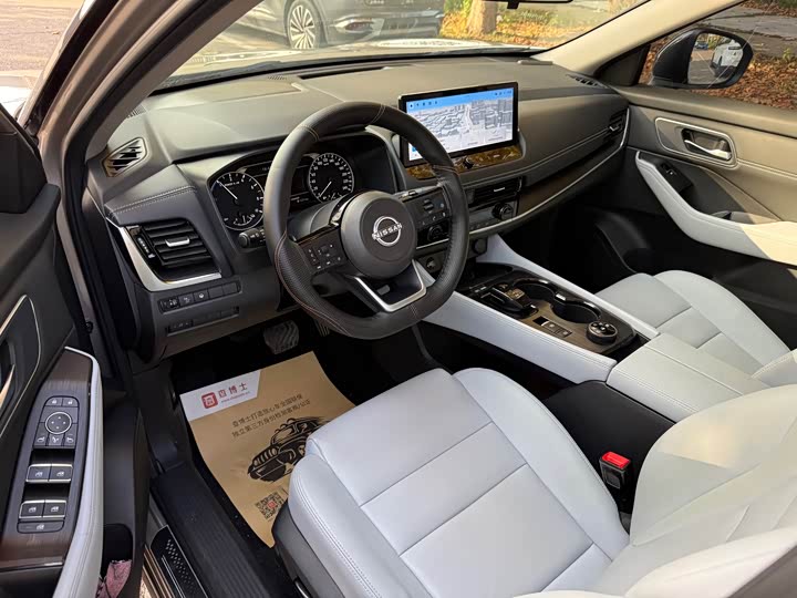 Nissan X-Trail 2023 2023款 e-POWER 超混双电机四驱豪华版