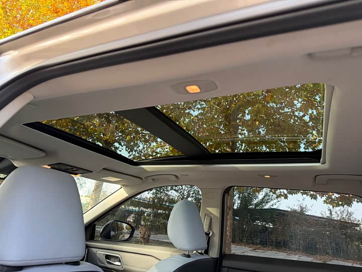 Nissan X-Trail 2023 2023款 e-POWER 超混双电机四驱豪华版