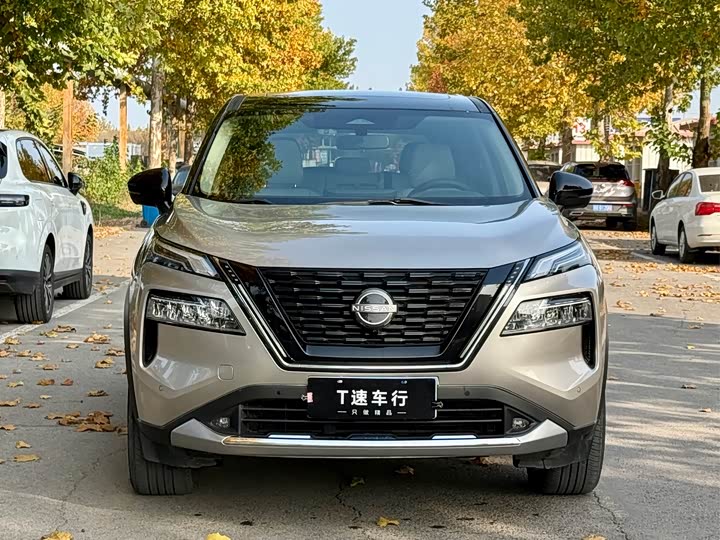 Nissan X-Trail 2023 2023款 e-POWER 超混双电机四驱豪华版