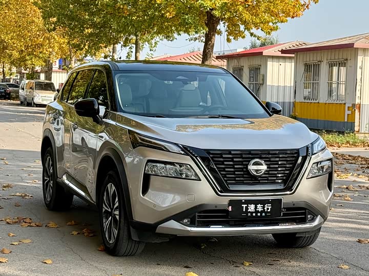 Nissan X-Trail 2023 2023款 e-POWER 超混双电机四驱豪华版