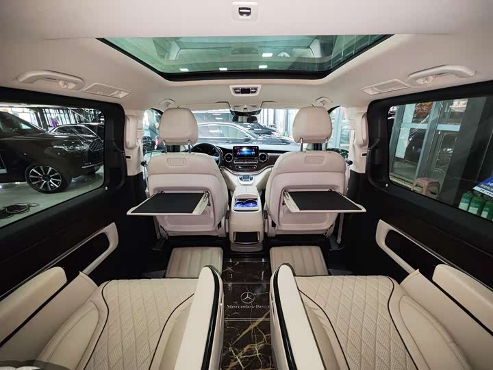 Mercedes-Benz V-Class 2022 2022款 V 260 领航版