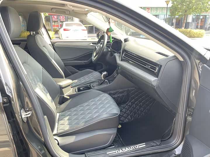 Volkswagen Sagitar L 2024 2024款 300TSI DSG超越版