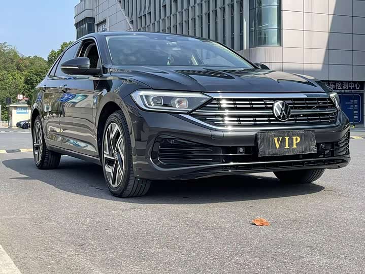 Volkswagen Sagitar L 2024 2024款 300TSI DSG超越版