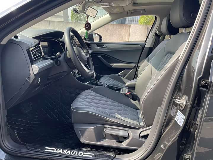 Volkswagen Sagitar L 2024 2024款 300TSI DSG超越版