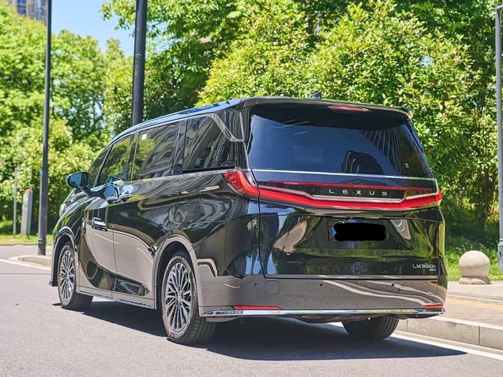 Lexus LM 2023 2023款 350h 七座隽雅版