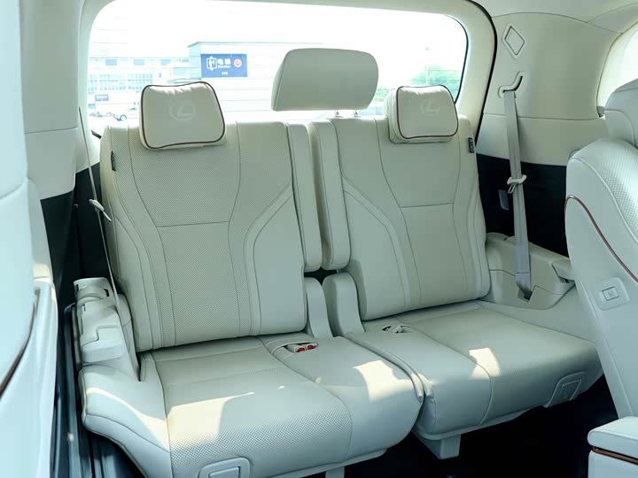 Lexus LM 2023 2023款 350h 七座隽雅版