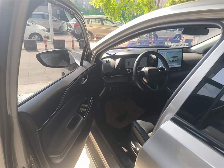 GAC Aion S Plus 2023 2023款 70 智领版 磷酸铁锂