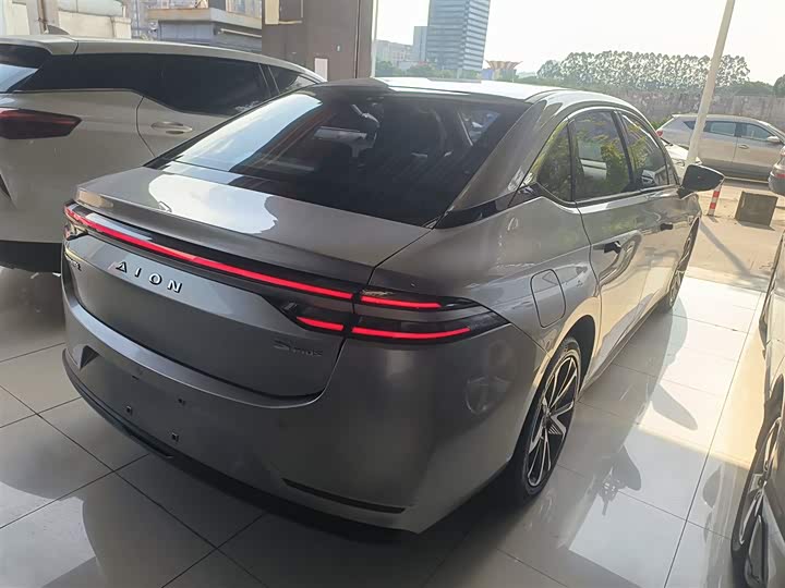 GAC Aion S Plus 2023 2023款 70 智领版 磷酸铁锂