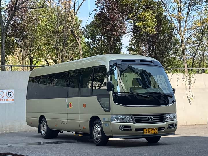 Toyota Coaster 2019 2019款 4.0L豪华车GRB53L-ZCMEK 20座9GR
