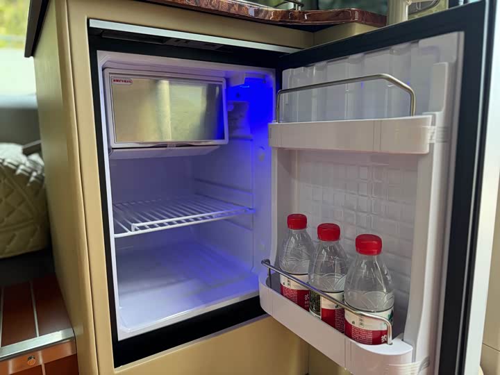 Toyota Coaster 2019 2019款 4.0L豪华车GRB53L-ZCMEK 20座9GR