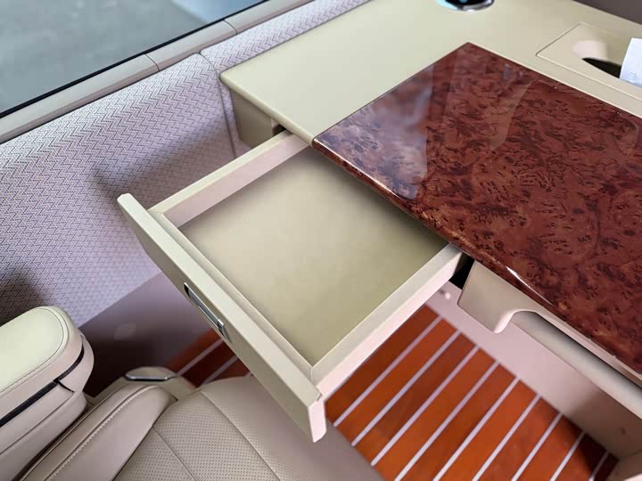 Toyota Coaster 2019 2019款 4.0L豪华车GRB53L-ZCMEK 20座9GR