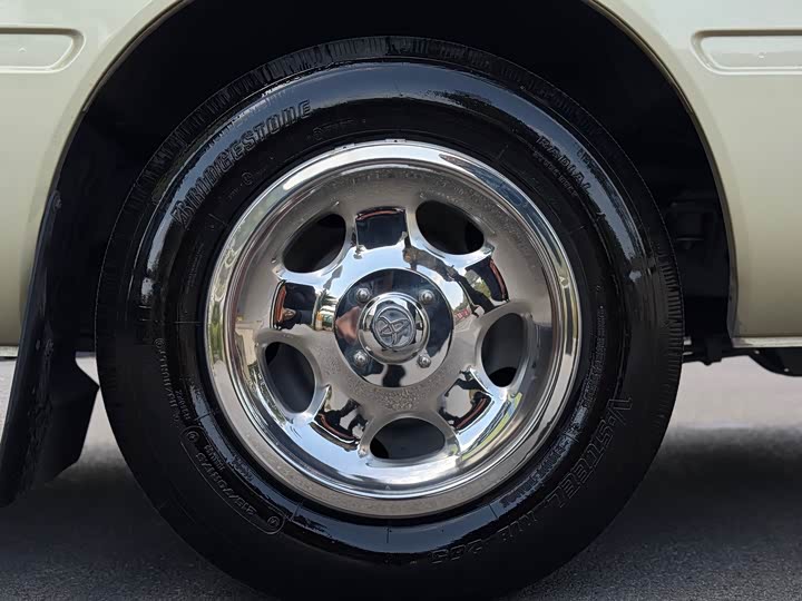 Toyota Coaster 2019 2019款 4.0L豪华车GRB53L-ZCMEK 20座9GR