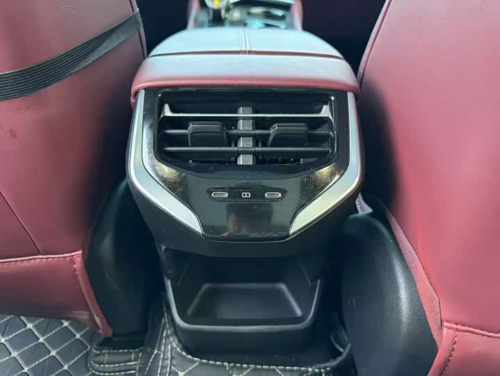 MG Motor 7 2025 2025款 2.0T Trophy+ 超级智驾版