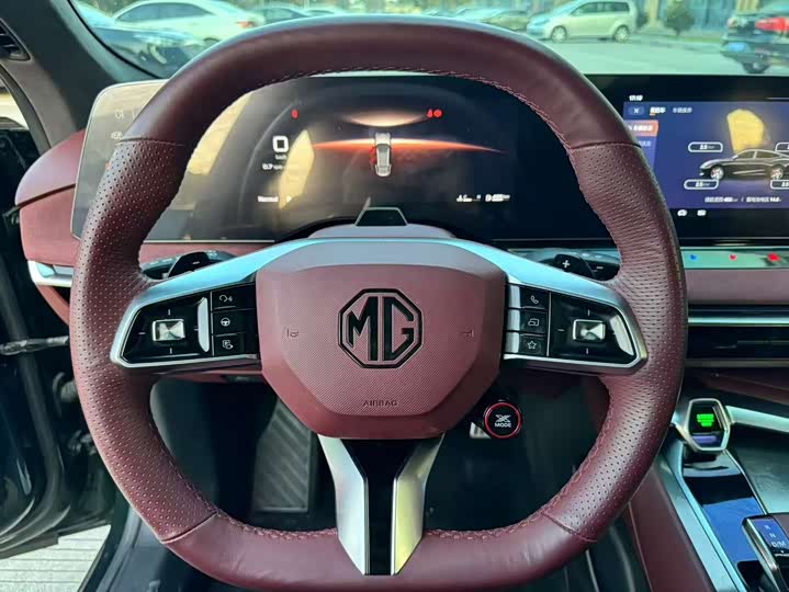 MG Motor 7 2025 2025款 2.0T Trophy+ 超级智驾版
