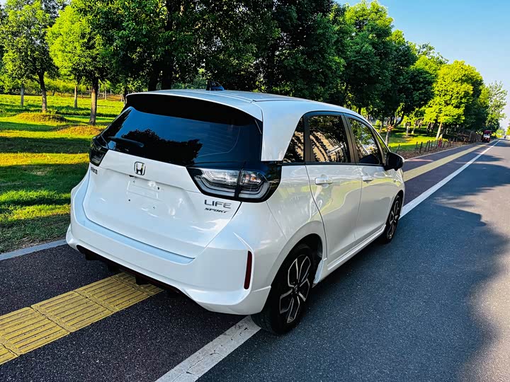 Honda Life 2021 2021款 1.5L CVT SPO-SS灵动版