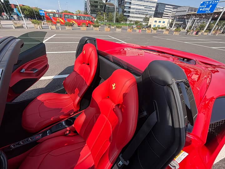 Ferrari F8 2020 2020款 Spider 3.9T V8