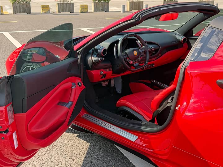 Ferrari F8 2020 2020款 Spider 3.9T V8