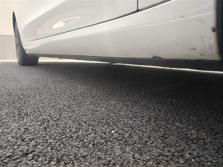 Tesla Model 3 2023 2023款 长续航全轮驱动版