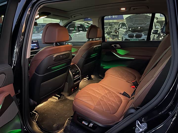 BMW X7 2024 2024款 xDrive40i 领先型豪华套装