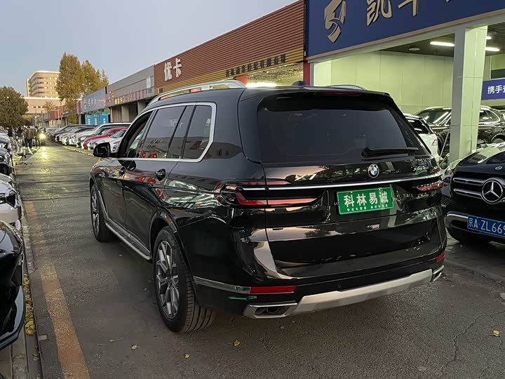 BMW X7 2024 2024款 xDrive40i 领先型豪华套装