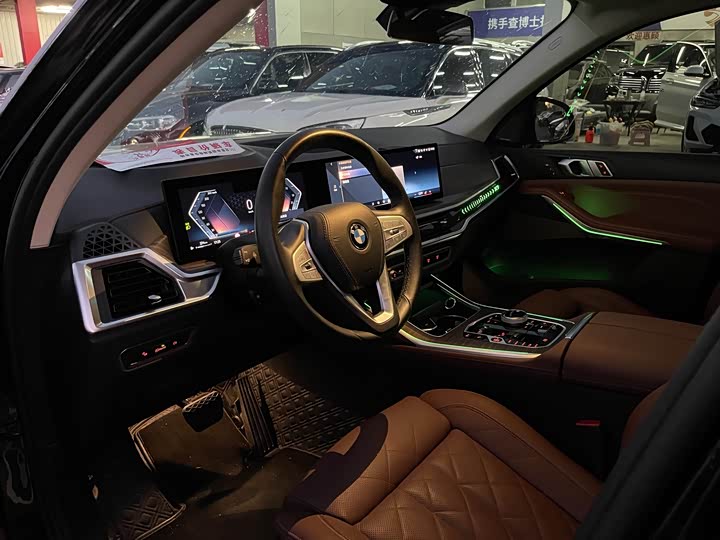 BMW X7 2024 2024款 xDrive40i 领先型豪华套装