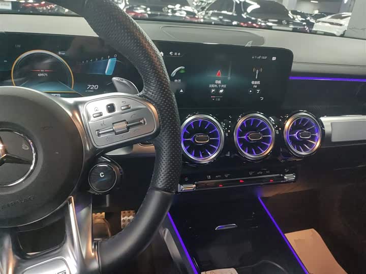 Mercedes-Benz GLB-Class AMG 2022 2022款 AMG GLB 35 4MATIC