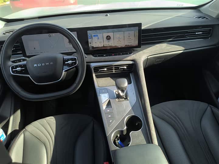 Roewe D5X DMH 2024 2024款 135科技版