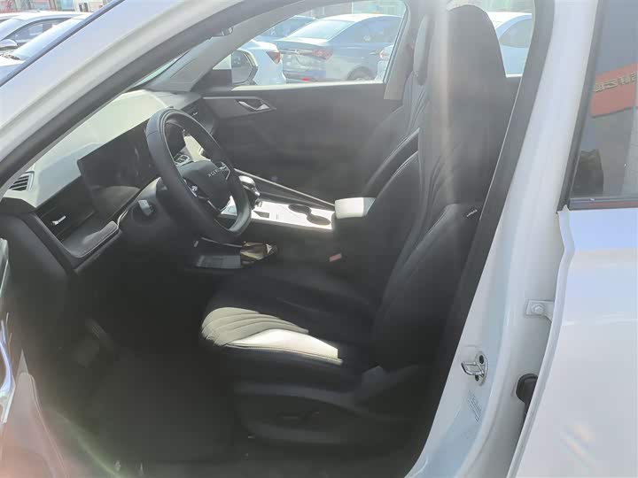 Roewe D5X DMH 2024 2024款 135科技版