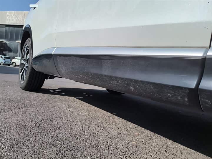 Roewe D5X DMH 2024 2024款 135科技版